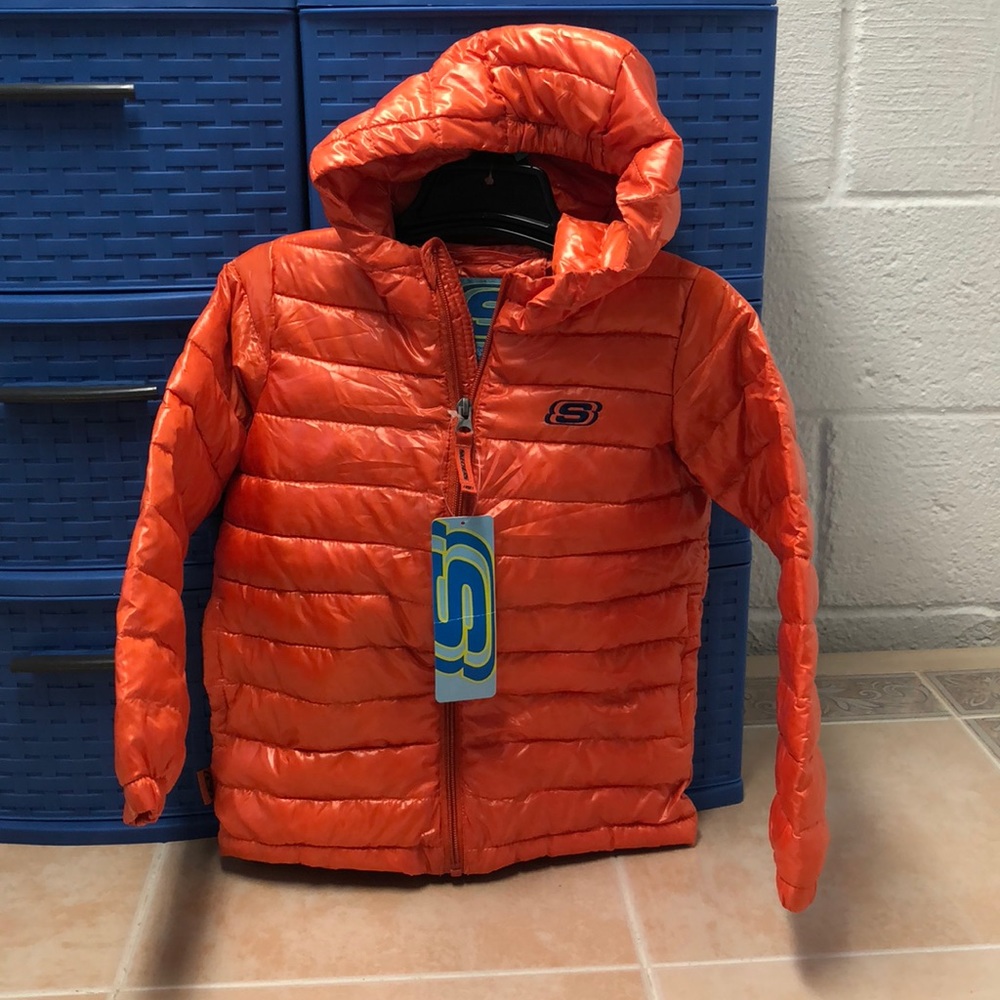 orange jacket by Skechers size S(4)
